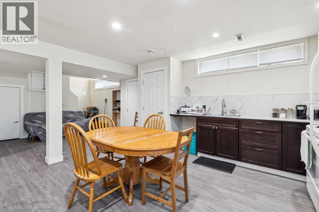 929 38 Street SE, Calgary, Alberta