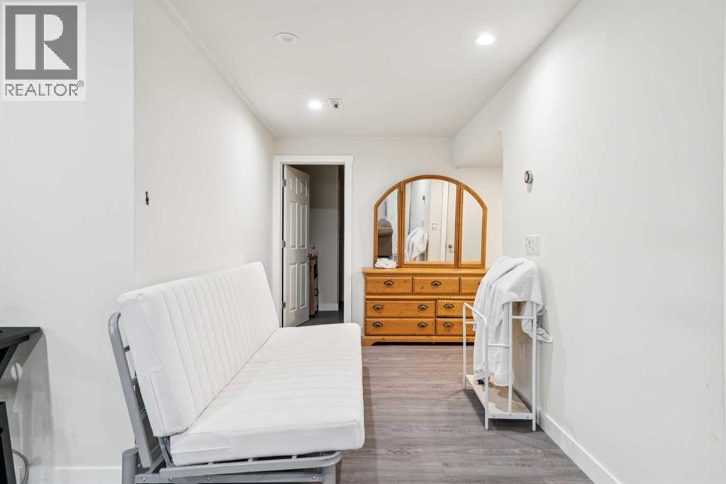 Single Family House for Sale in   Street SE Forest Lawn Calgary 