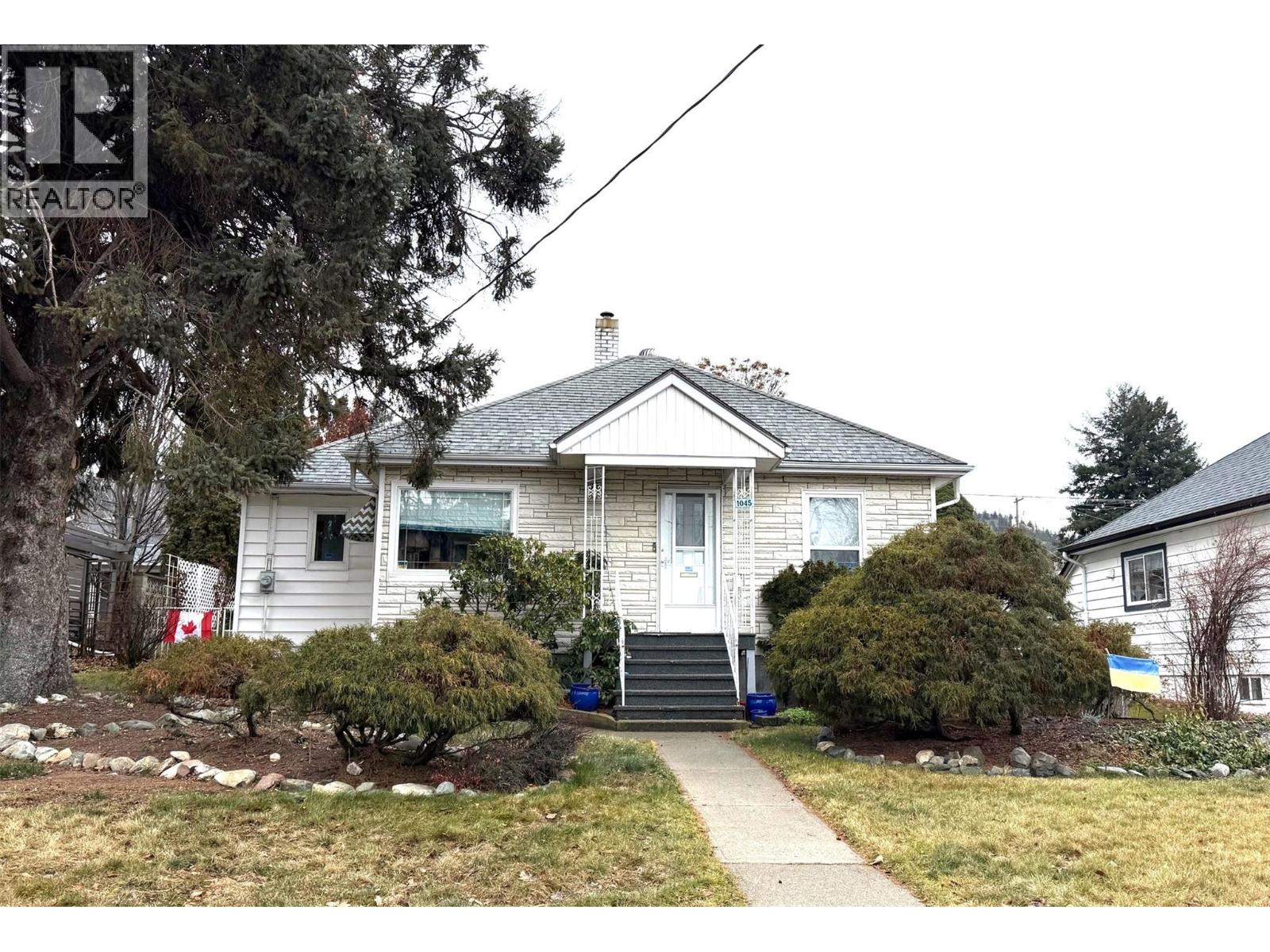  1045 DOMINION Street, Kamloops