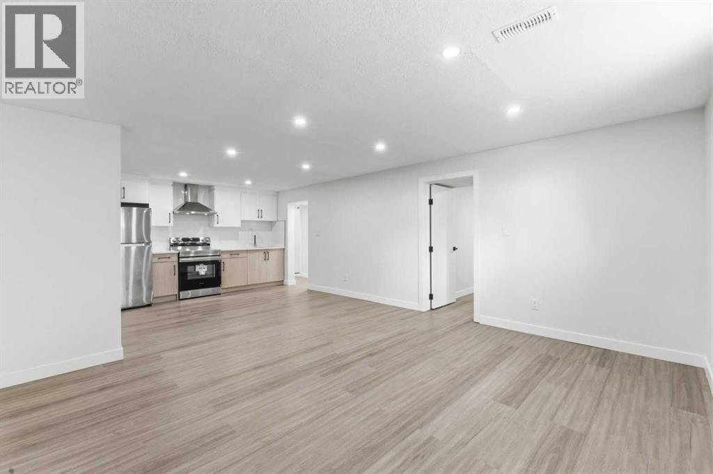 Single Family House Bungalow for Sale in   Street NE Mayland Heights Calgary 