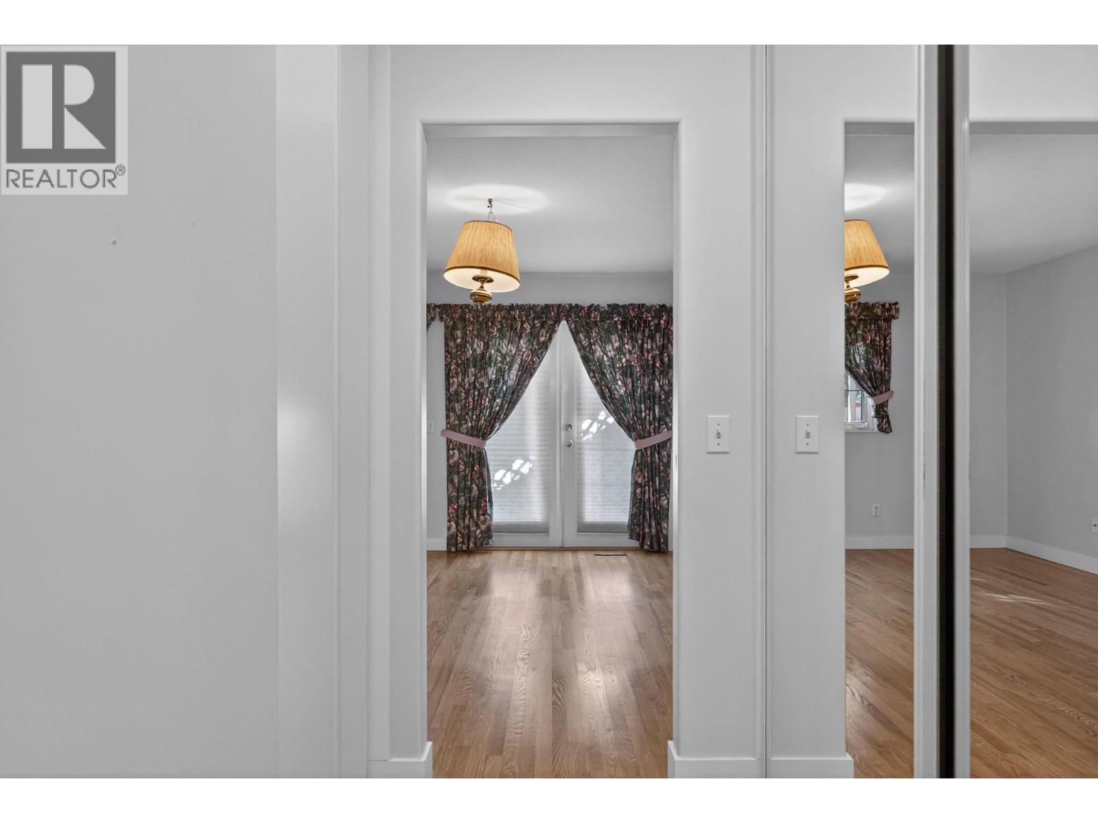 #13 1800 Parkview Crescent Lot# SL13 - 24