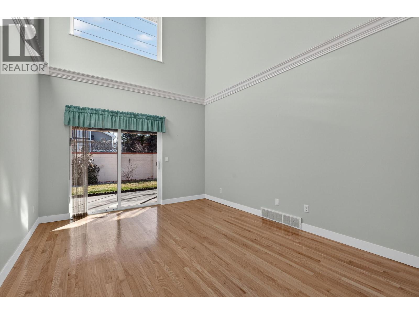 #13 1800 Parkview Crescent Lot# SL13 - 16