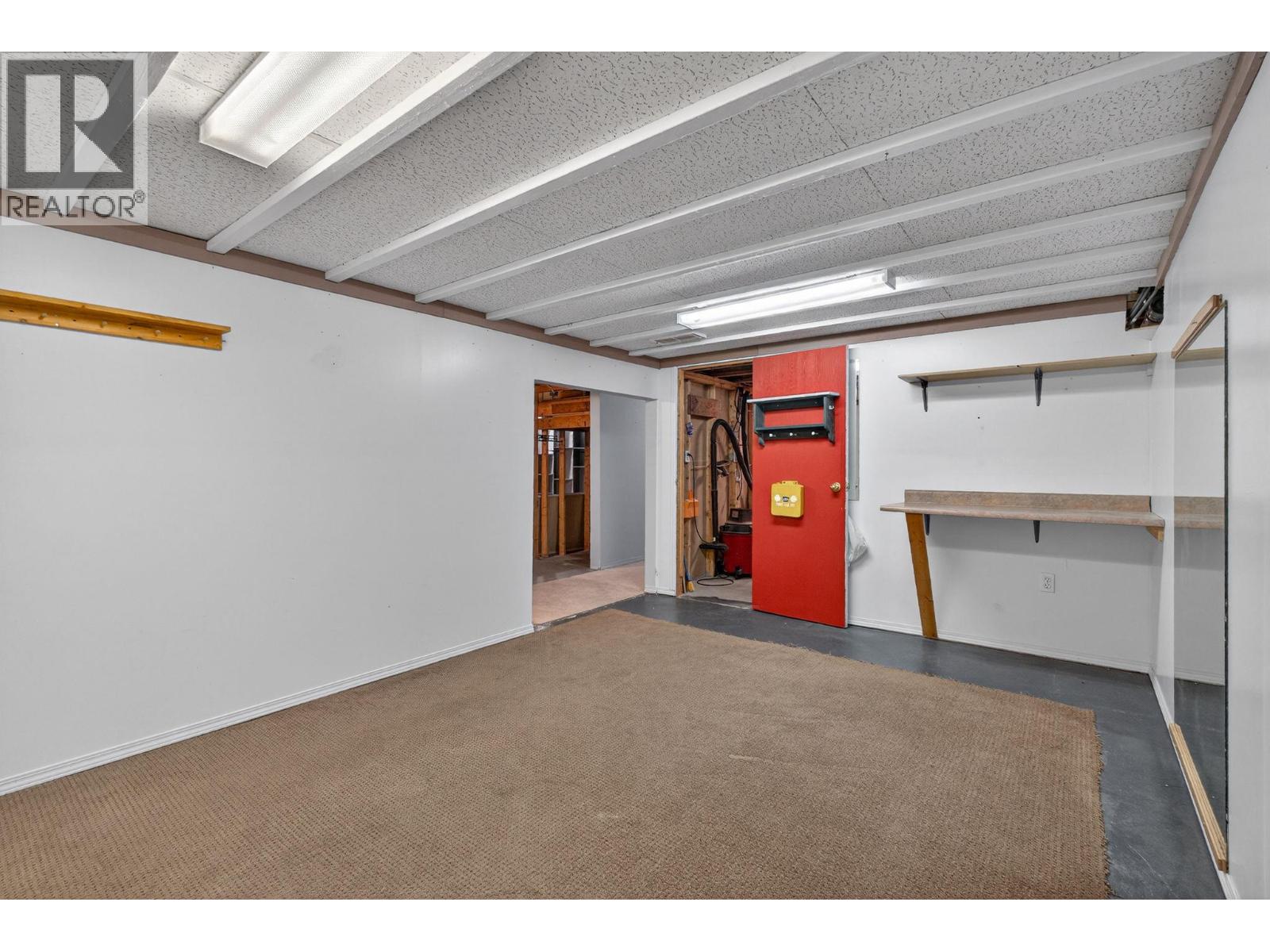 #13 1800 Parkview Crescent Lot# SL13 - 43