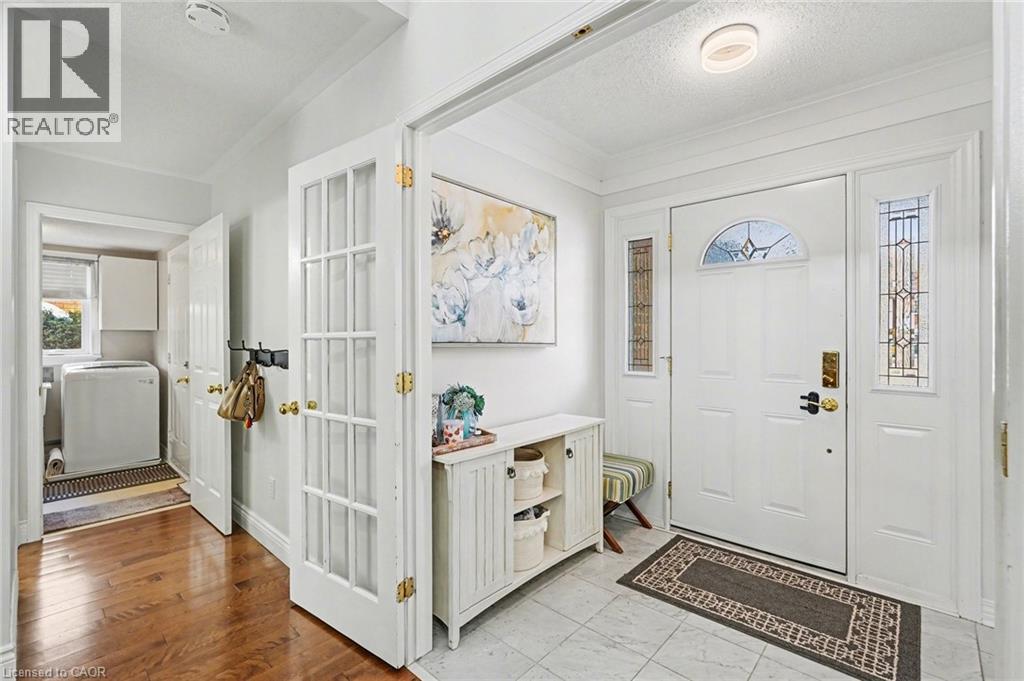 106 KNUDSON DRIVE - 4