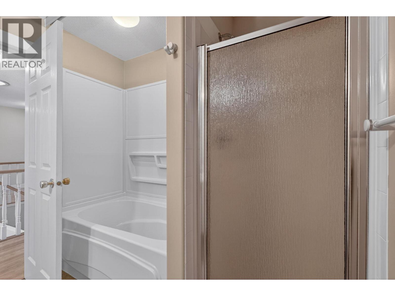 #13 1800 Parkview Crescent Lot# SL13 - 34