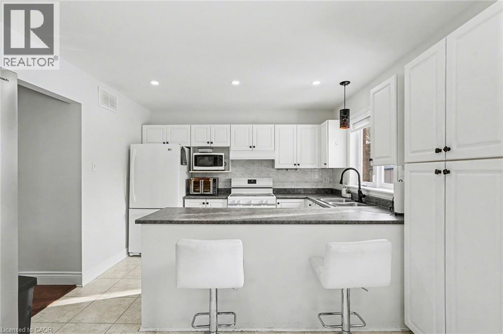 106 KNUDSON DRIVE - 16