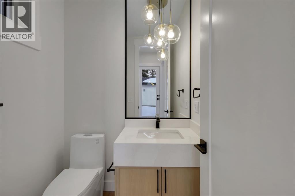 Single Family House for Sale in   Avenue Capitol Hill Calgary 