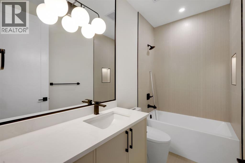 Single Family House for Sale in   Avenue Capitol Hill Calgary 