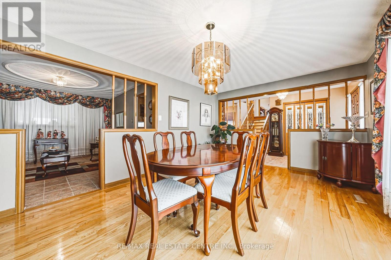 53 GLOVER ROAD - 11