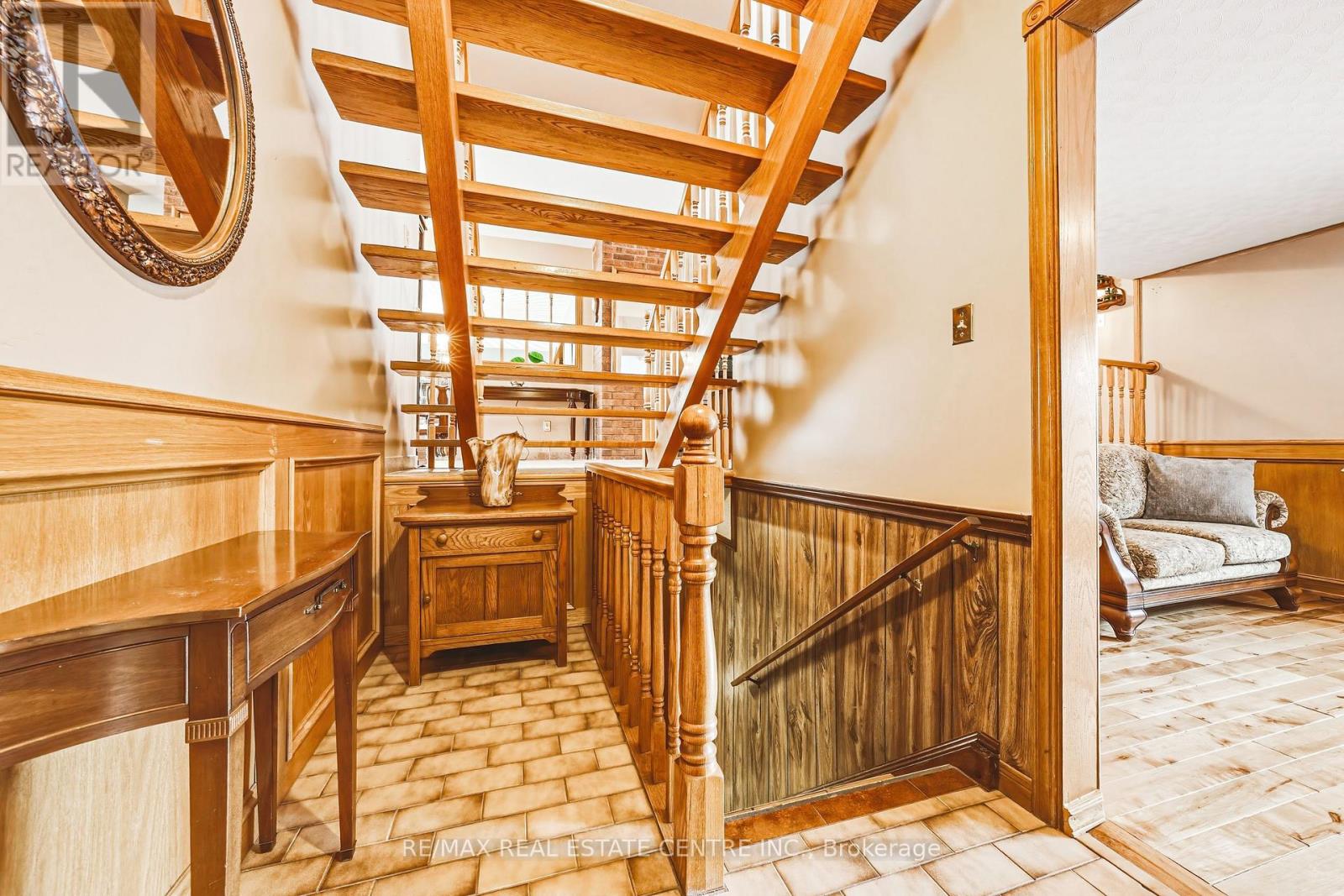 53 GLOVER ROAD - 32