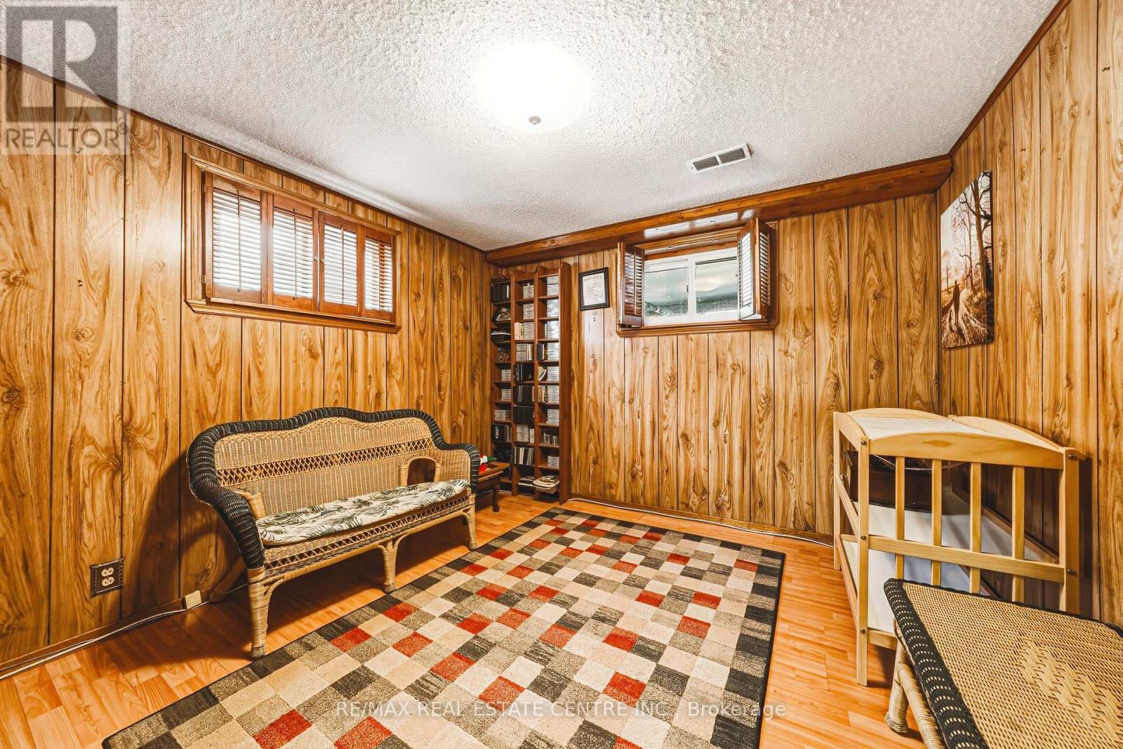 53 GLOVER ROAD - 35