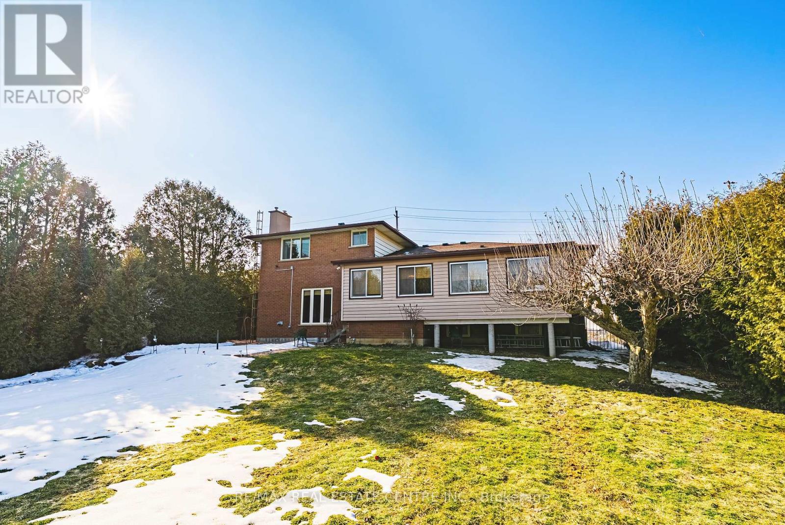 53 GLOVER ROAD - 38