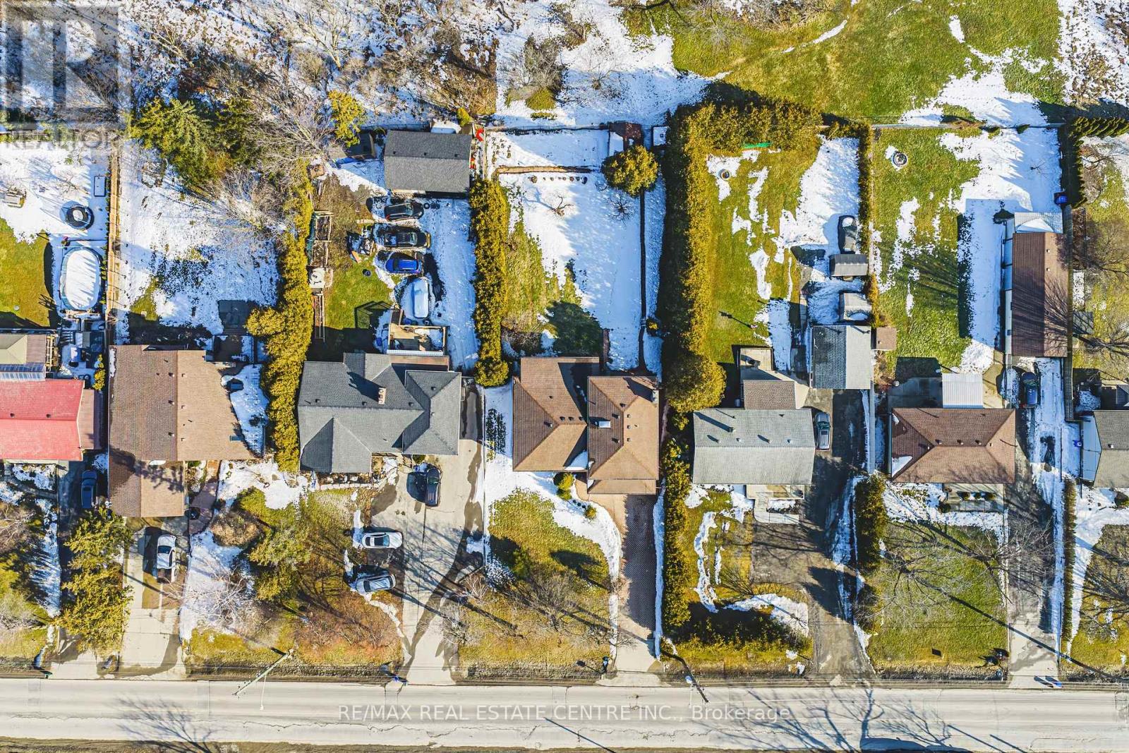 53 GLOVER ROAD - 45