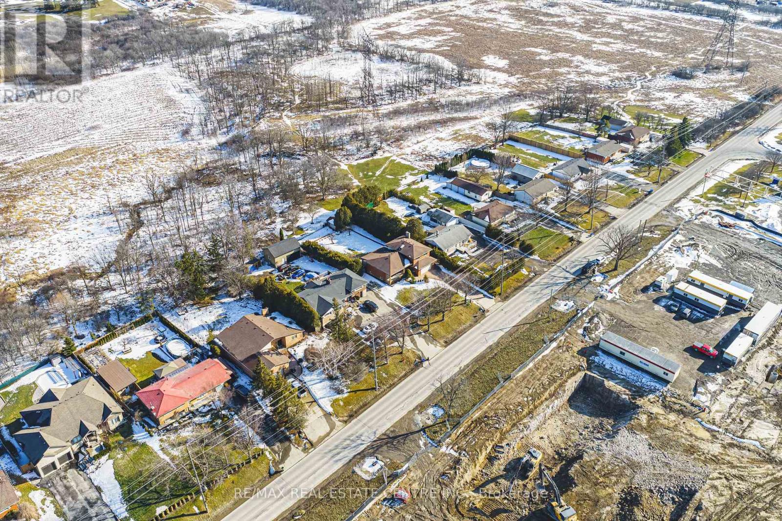 53 GLOVER ROAD - 47
