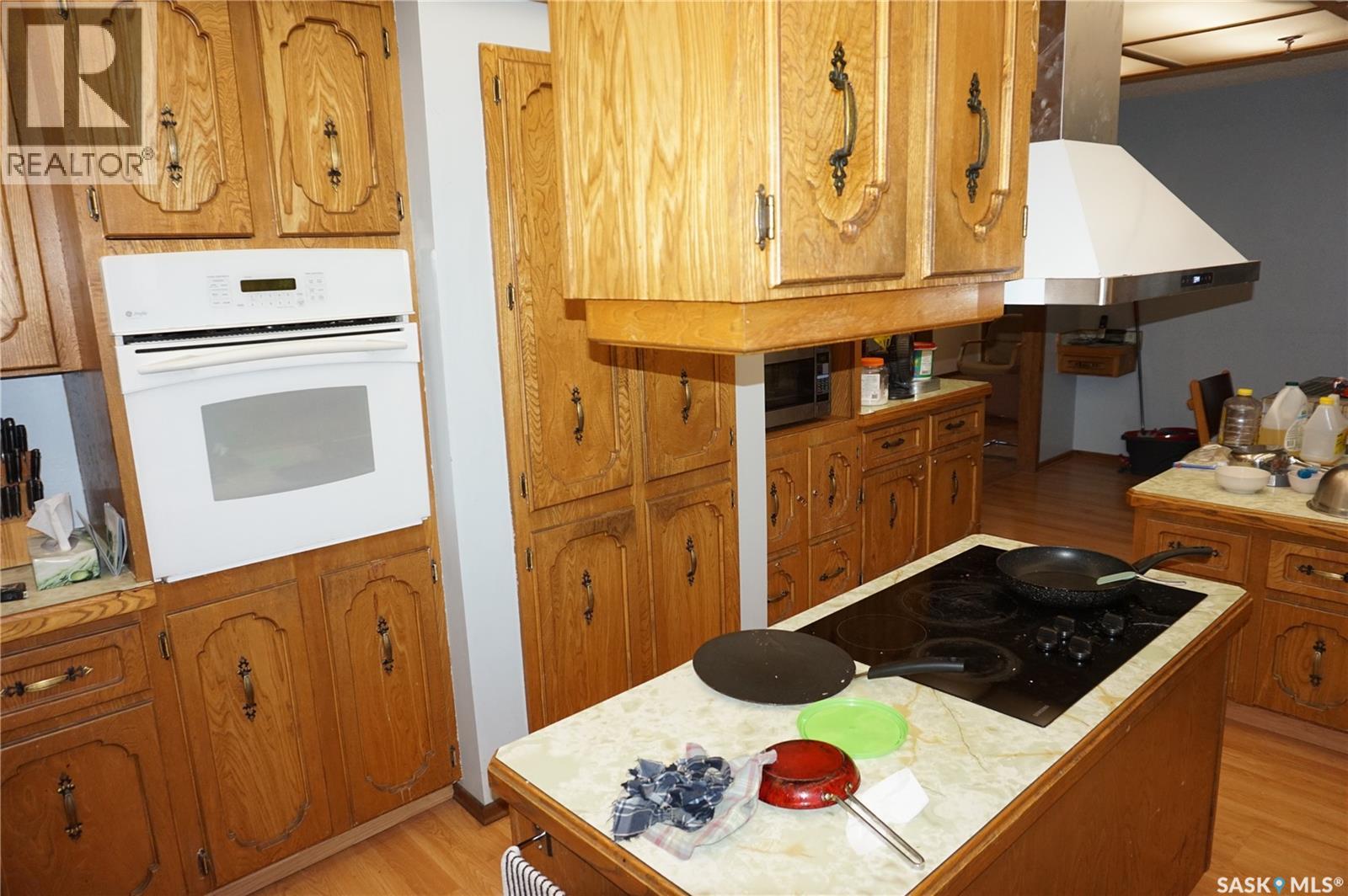 Single Family House Bungalow for Sale in  Rogers PLACE Regina 