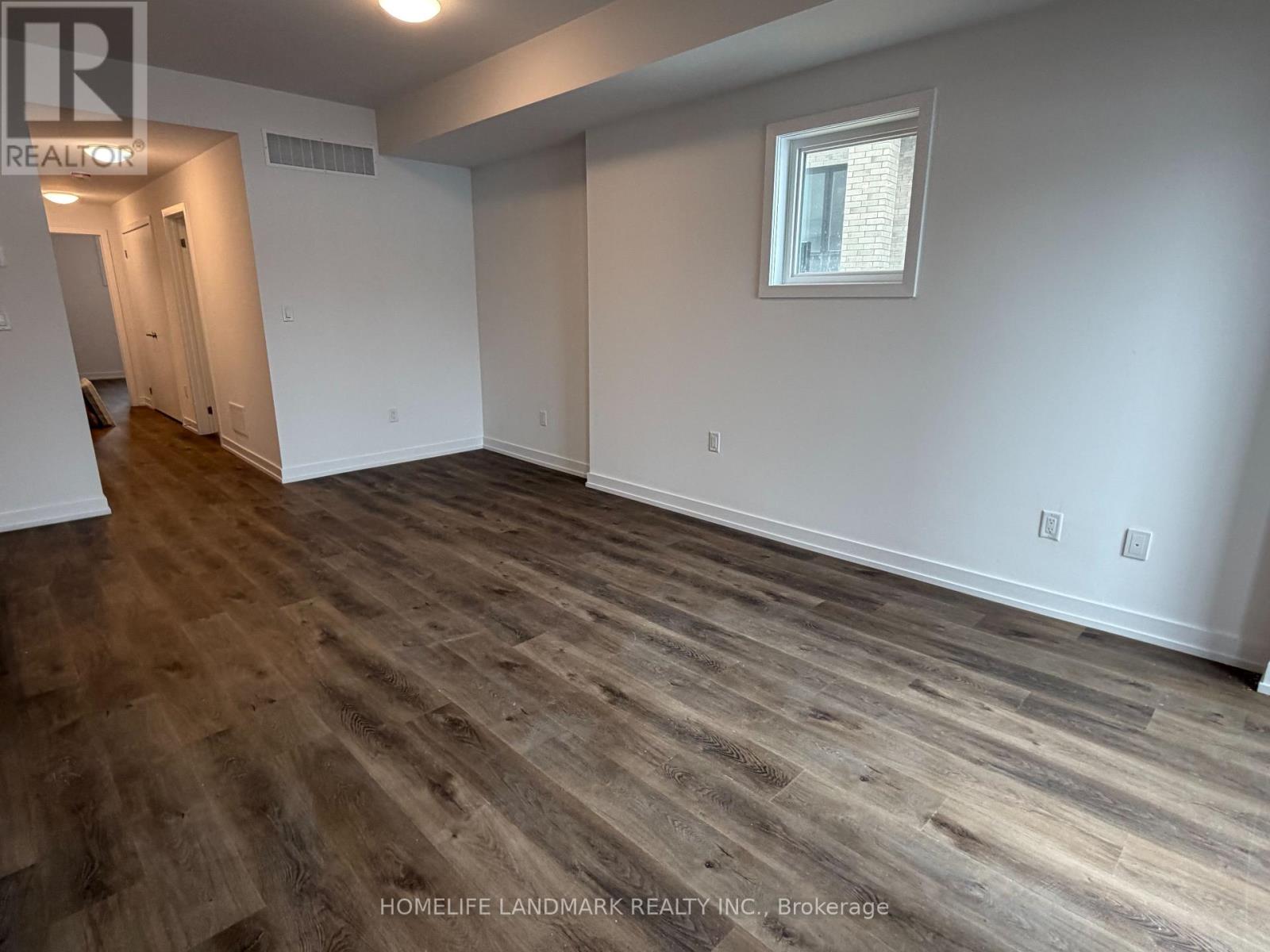 220 - 3 BANCROFT LANE - Main photo, Richmond Hill (Jefferson), Ontario