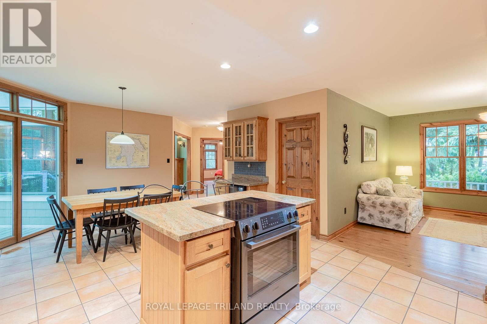 Kitchen leads to large dining / sitting room