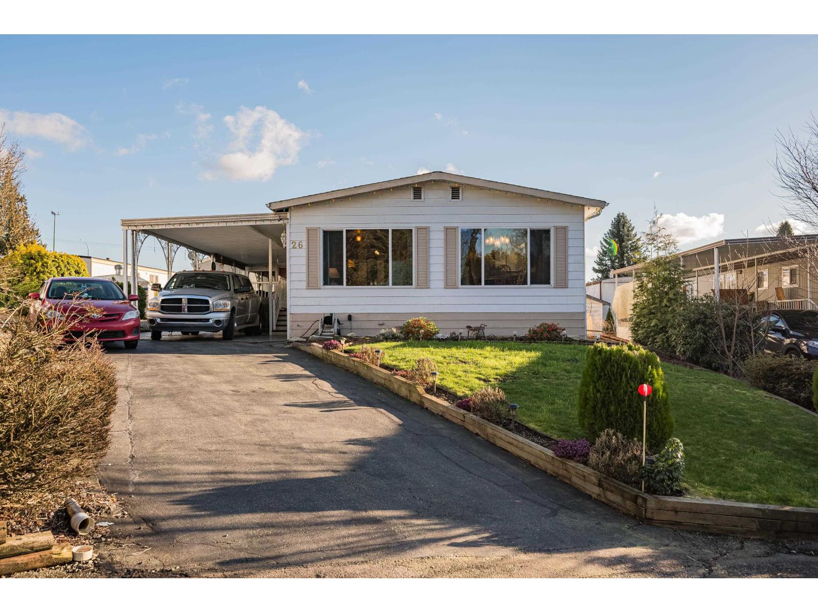 26 2035 MARTENS Street - photo 2