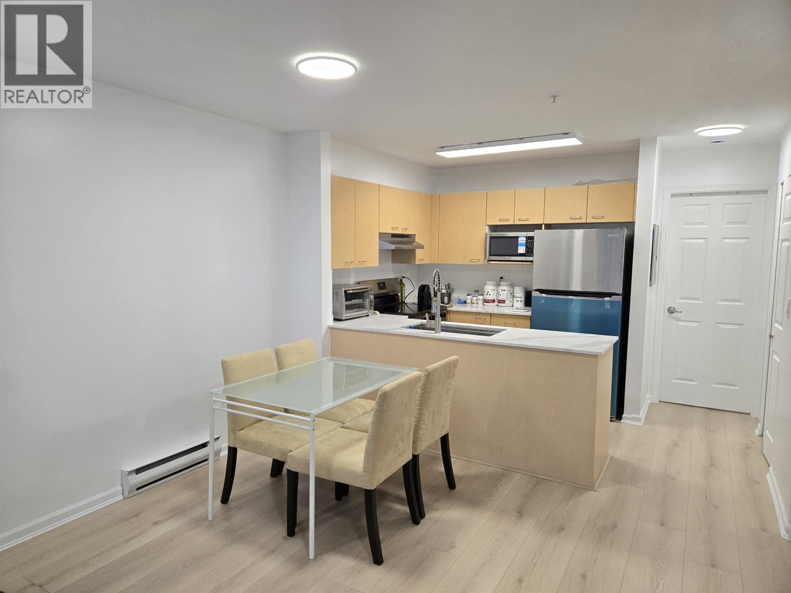 15 6577 SOUTHOAKS CRESCENT, Burnaby