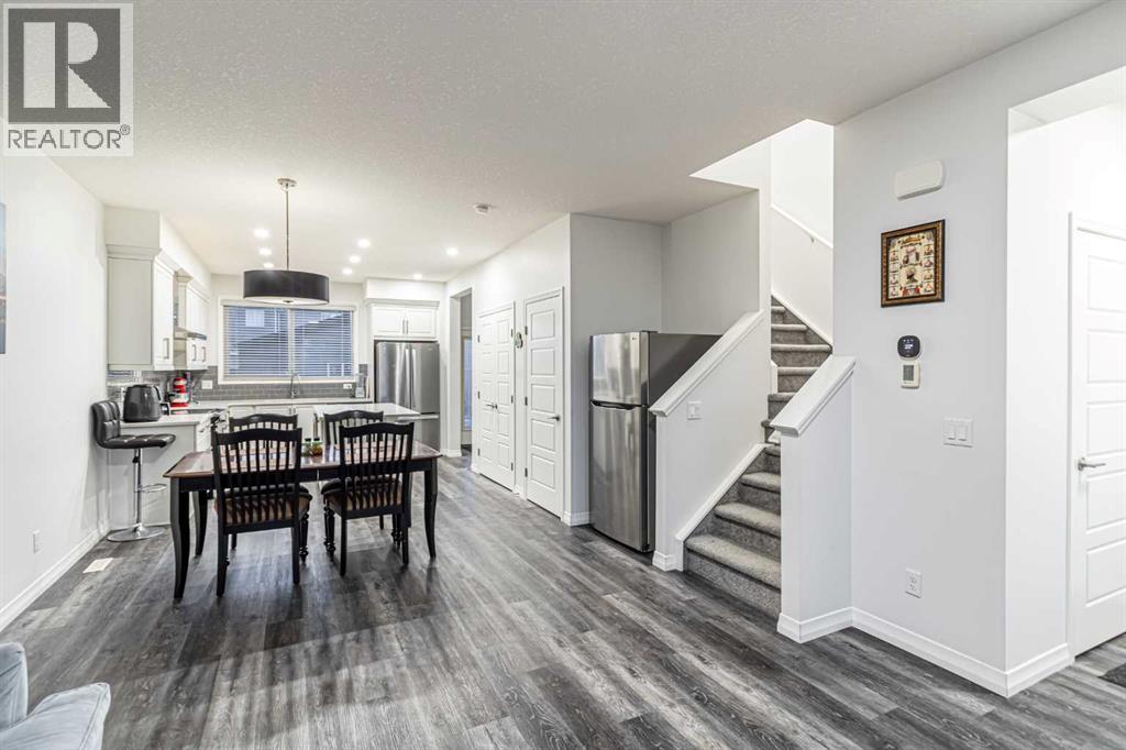 51 corner meadows Villas NE - Photo 4 of 20, Calgary, Alberta