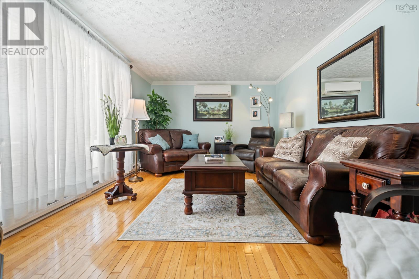 Property 16 of 44 of 9393 Sherbrooke Road