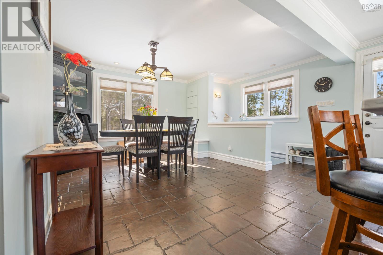 Property 14 of 44 of 9393 Sherbrooke Road