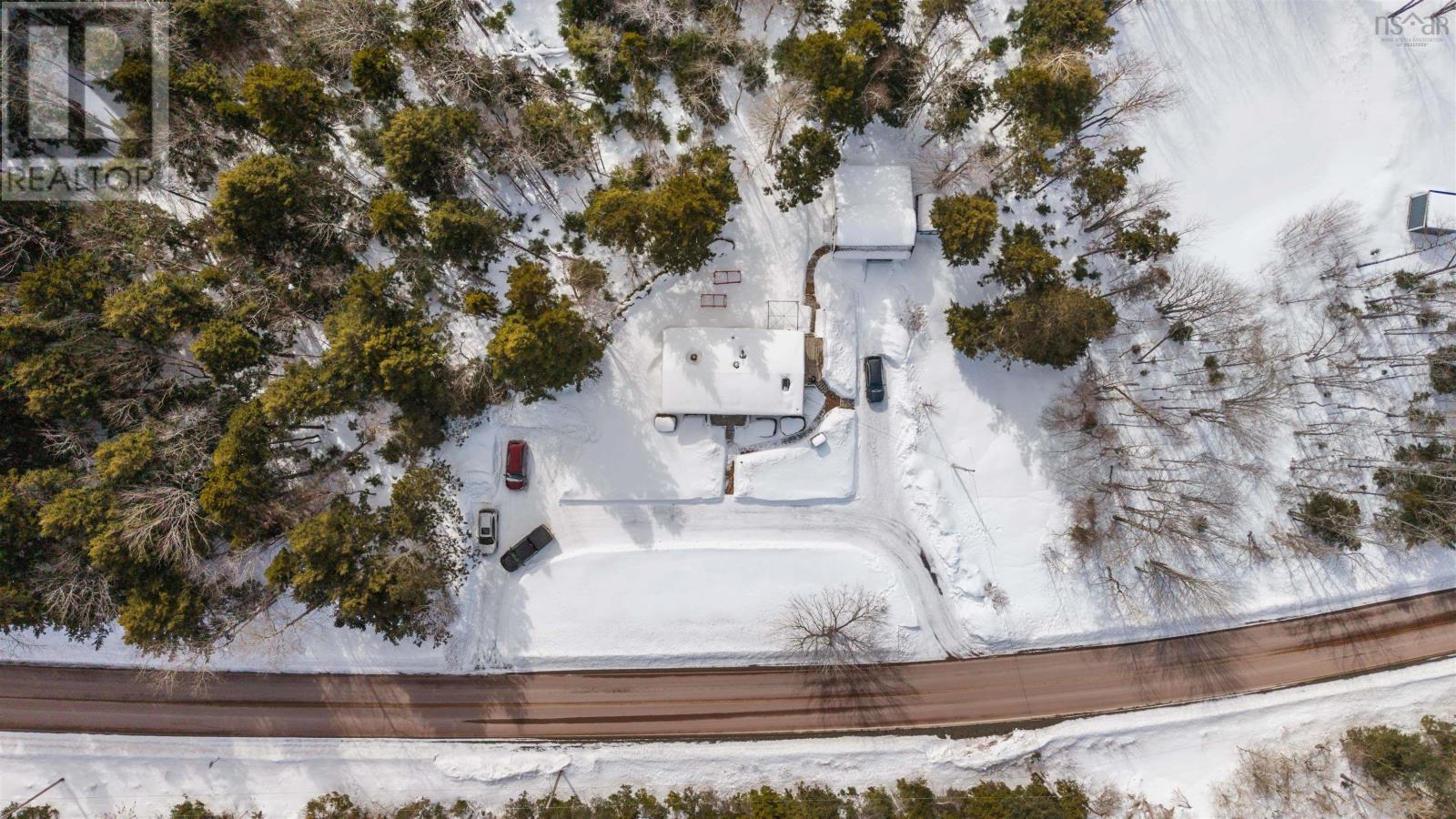 Property 2 of 44 of 9393 Sherbrooke Road