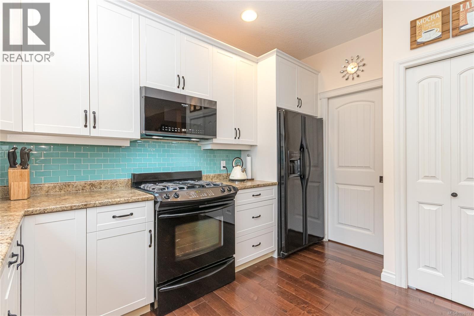 2337 Church Rd, Sooke