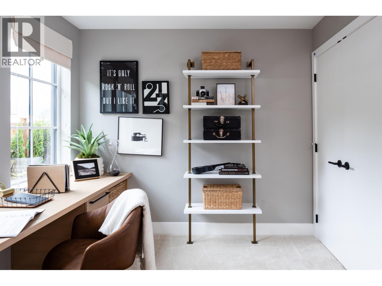 1357 PEAKSIDE PLACE, Squamish