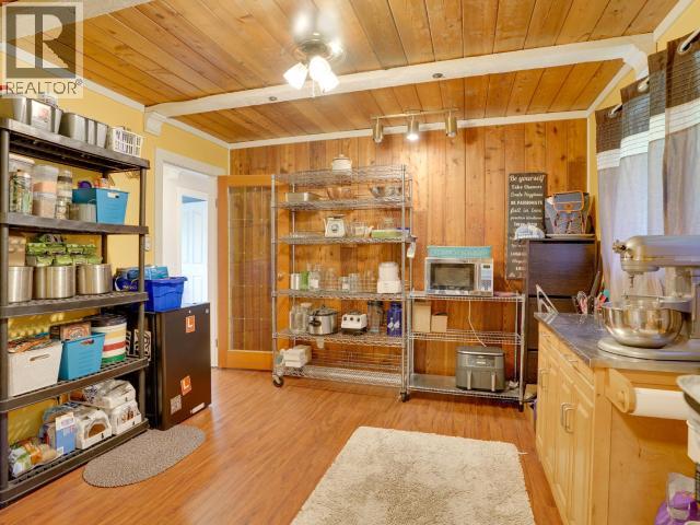 3008 ASH STREET, Texada Island