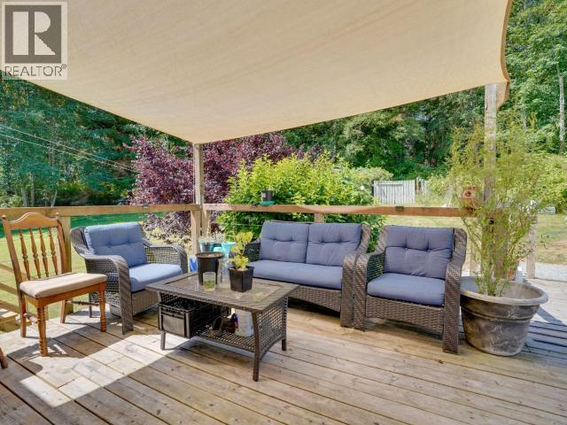 3008 ASH STREET, Texada Island