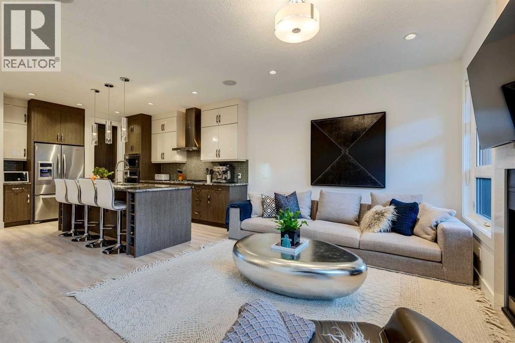 
          933 32 Street Northwest
            <br/>
            <span>Calgary</span>
            , 
            <span>AB</span>
             <span>T2N2W3</span>
         - Photo 12