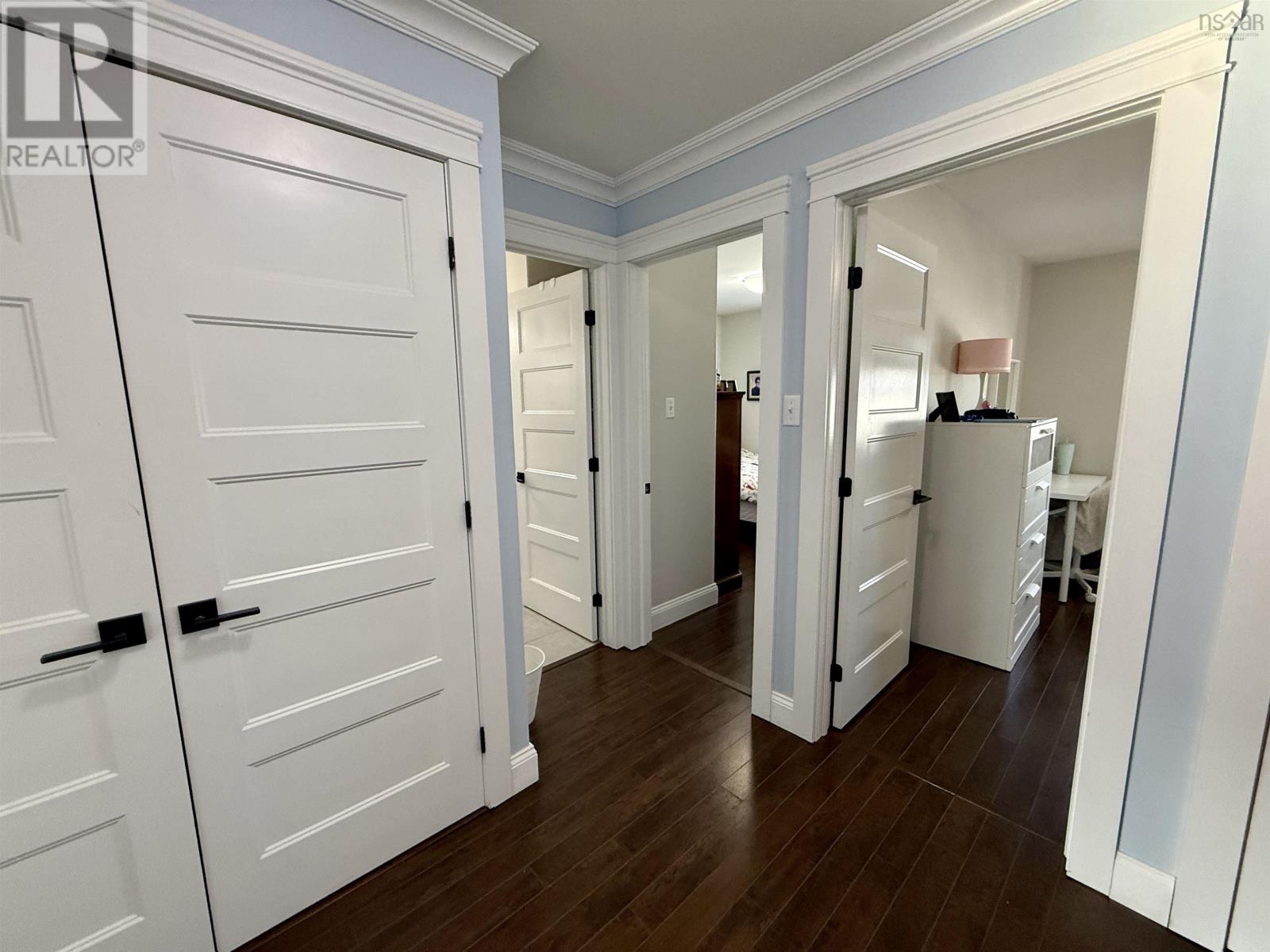 Property 11 of 36 of 11 Matchplay