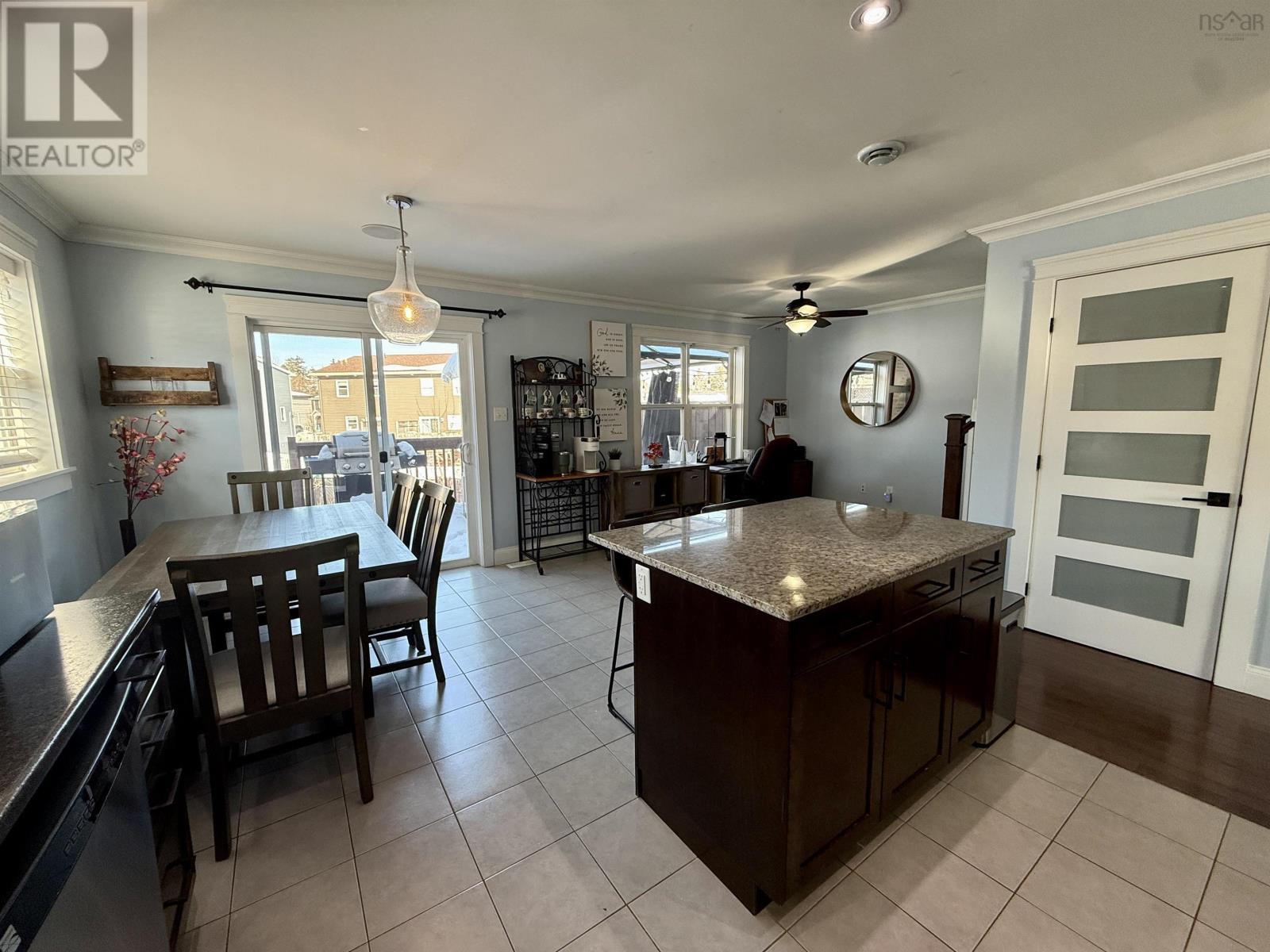 Property 6 of 36 of 11 Matchplay