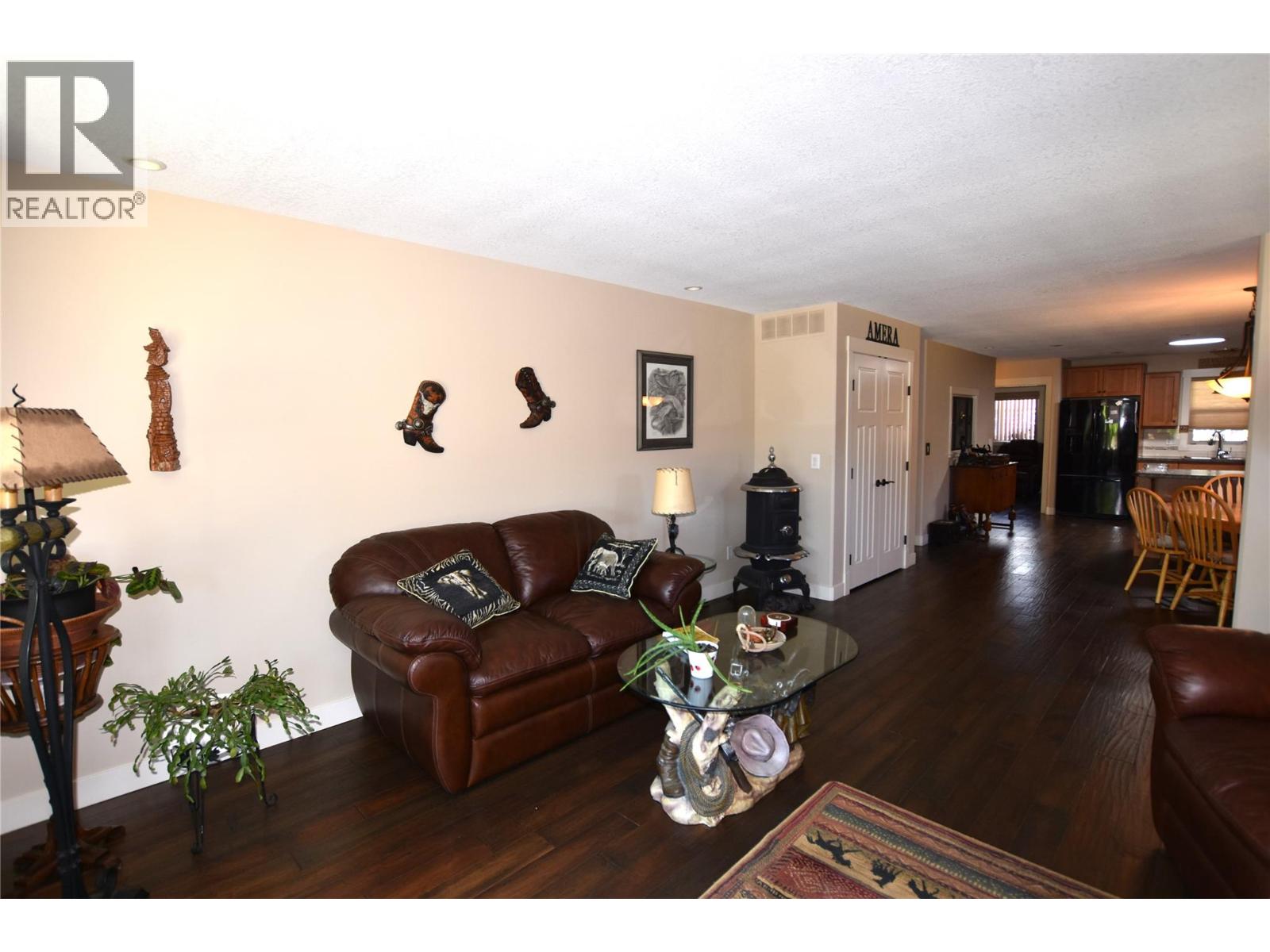 494 Kingfisher Avenue, Vernon