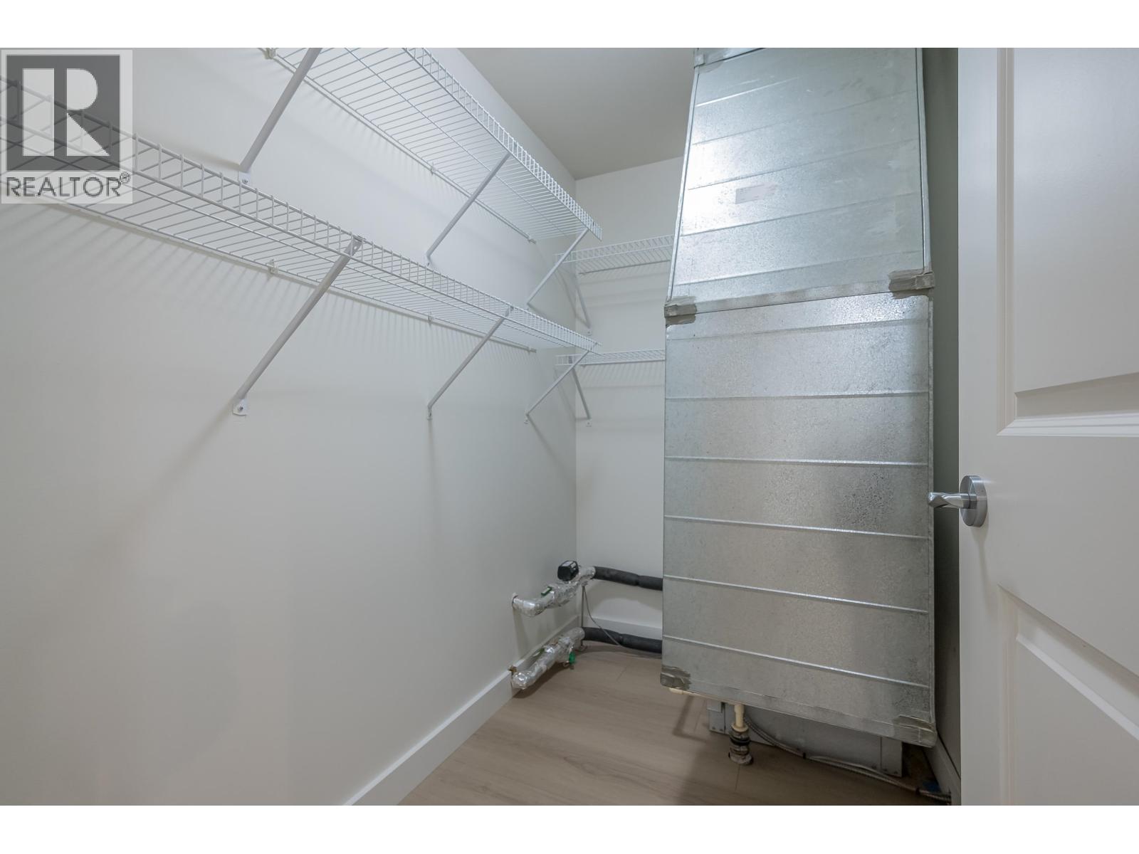 #101-5099 SPRINGS Boulevard, Tsawwassen