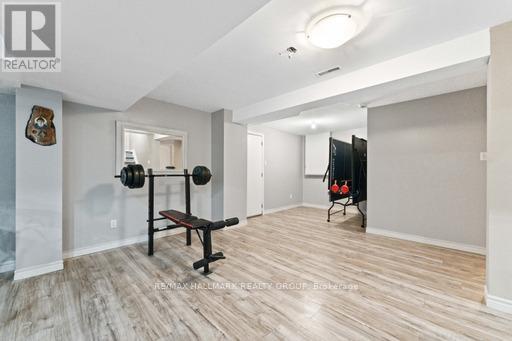 160 SAI CRESCENT - 28