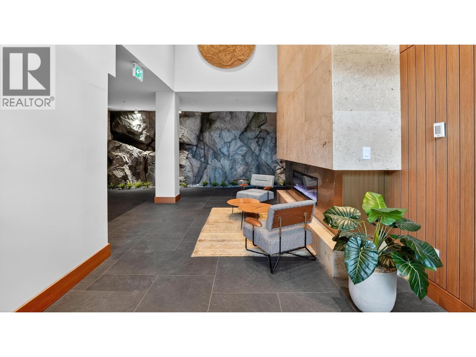 506 6687 NELSON AVENUE, West Vancouver