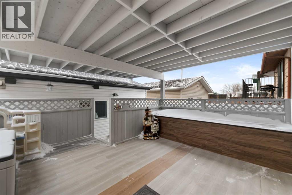 Single Family House for Sale in  Falwood Way NE Falconridge Calgary 