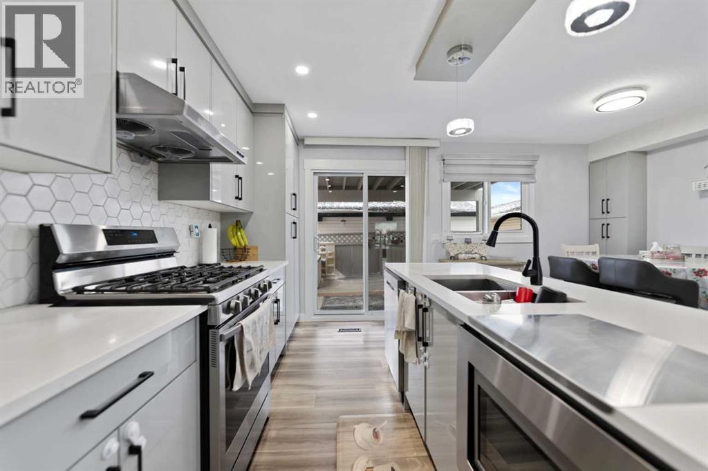 Single Family House for Sale in  Falwood Way NE Falconridge Calgary 