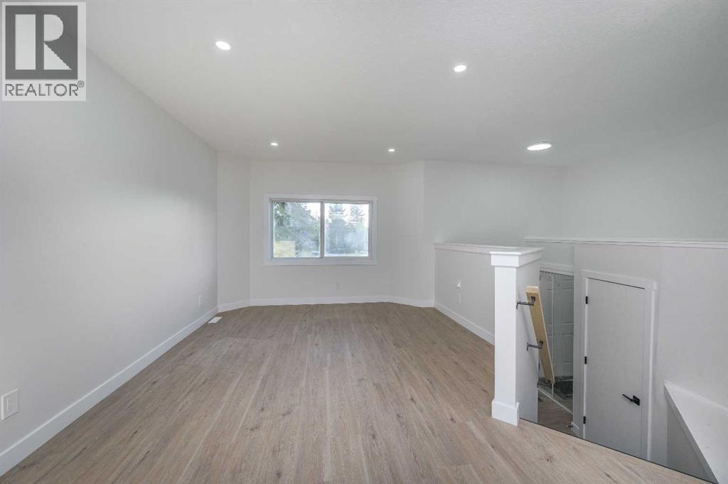 Single Family House Bi-level for Sale in  Catalina Boulevard NE Monterey Park Calgary 