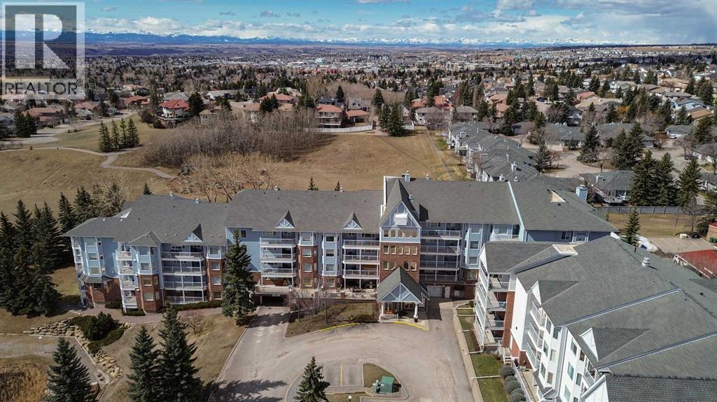 Single Family House for Sale in   Hawksbrow Point NW Hawkwood Calgary 