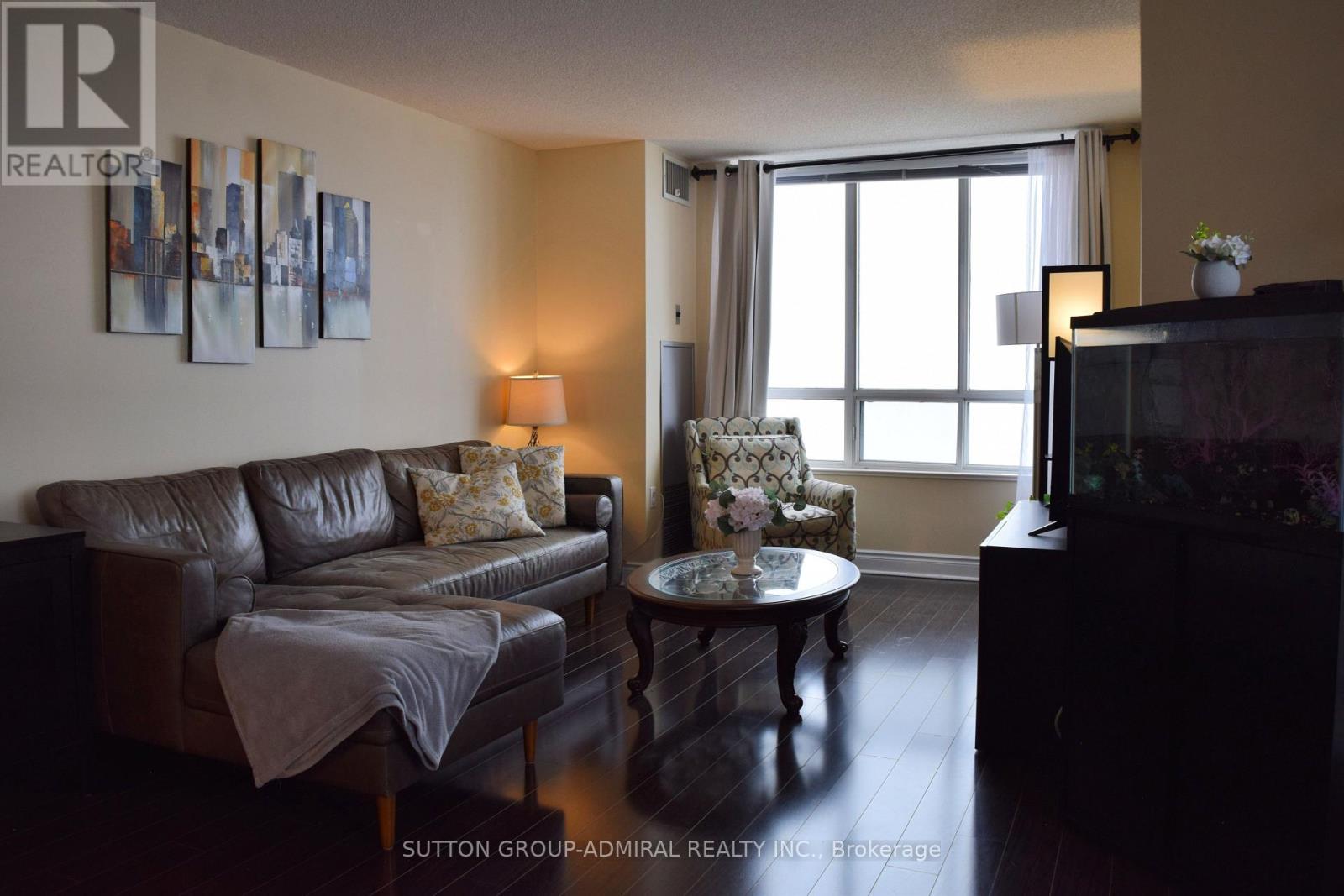 #SPH05 5001 FINCH AVENUE E - 10
