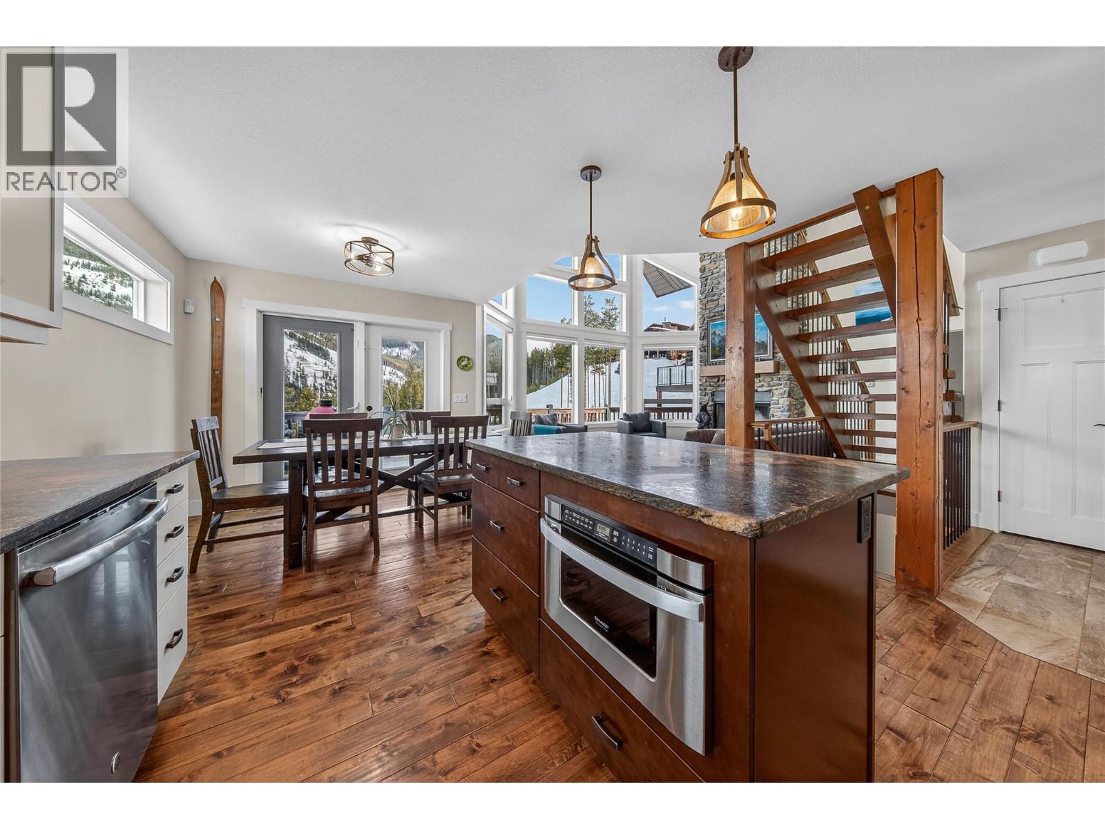 2175 TRAPPERS WAY - 10