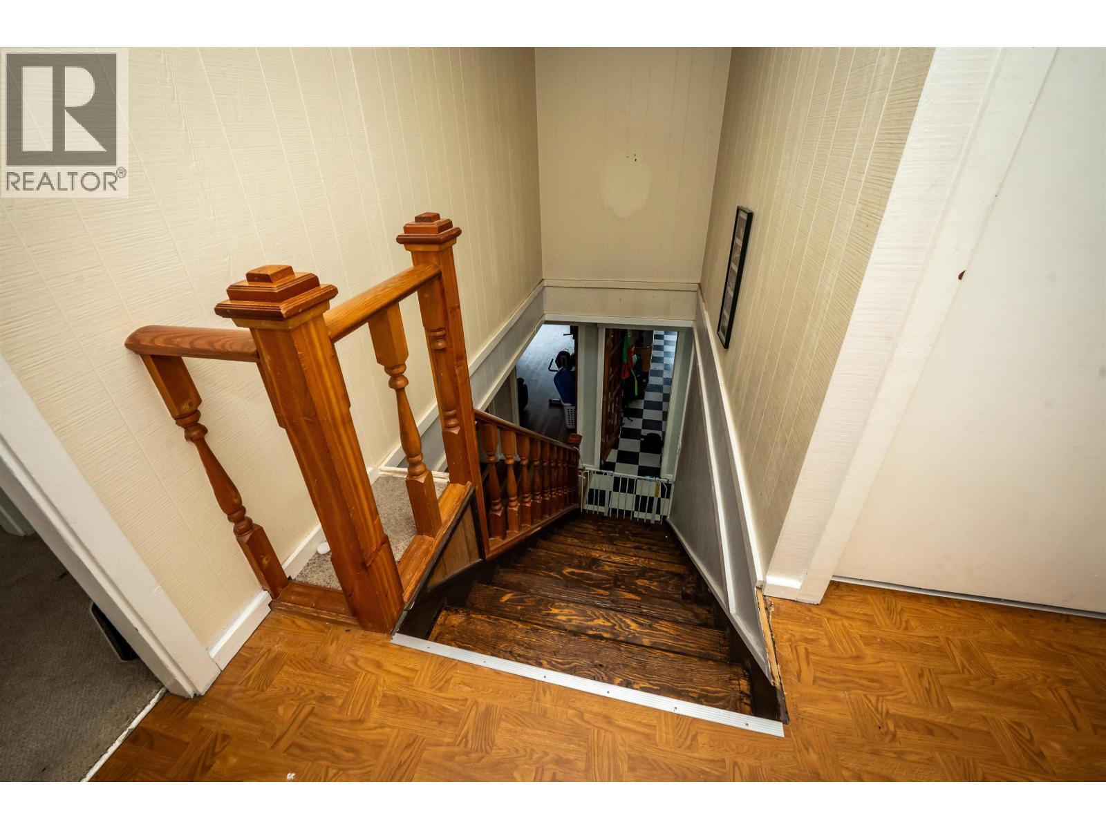 1650 COYOTE ROAD - 16