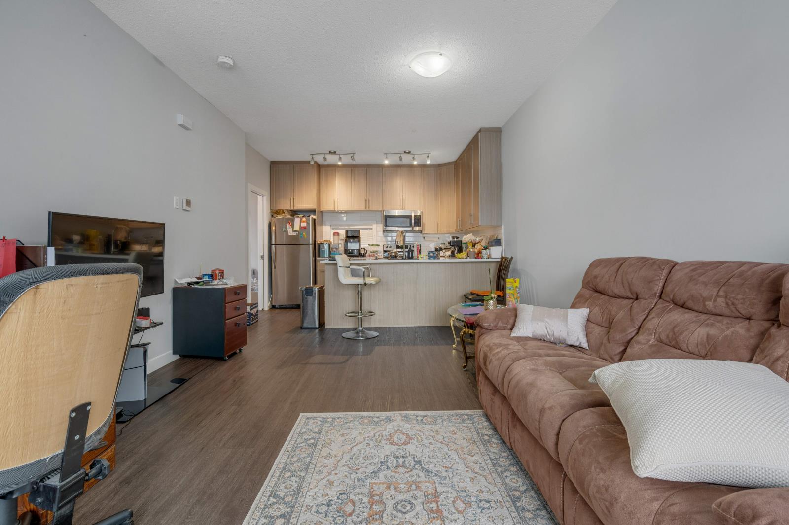 10104  122 Ave NW