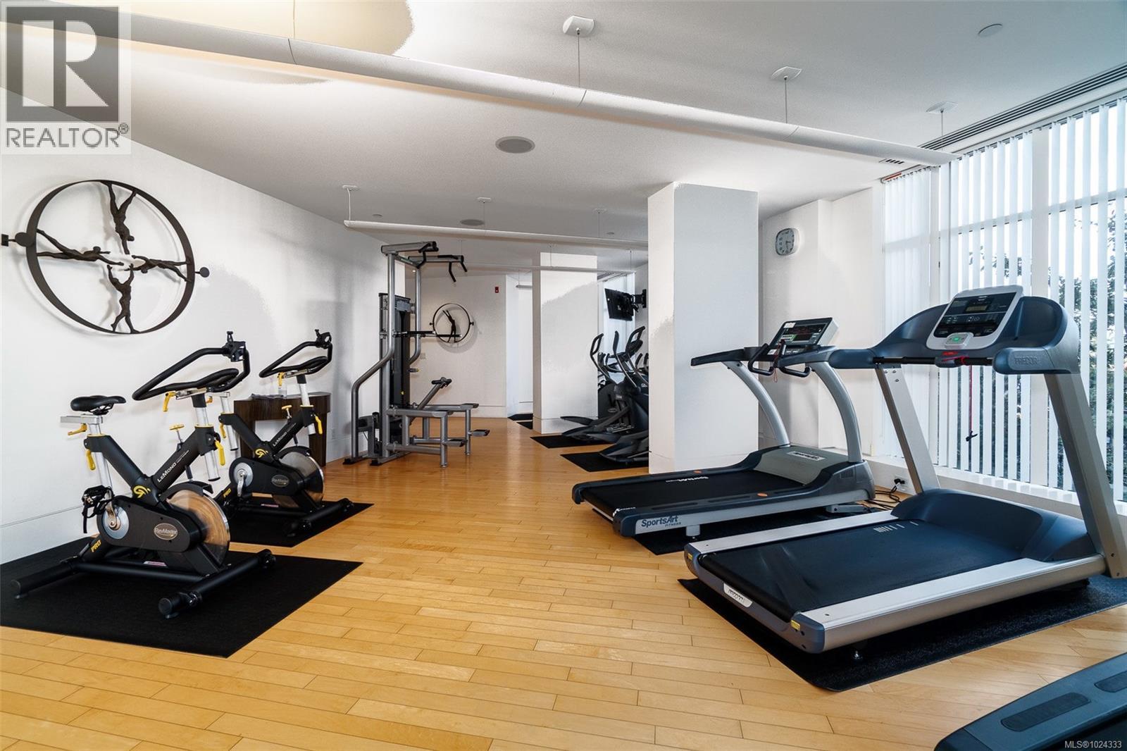 #208 100 SAGHALIE RD - 54