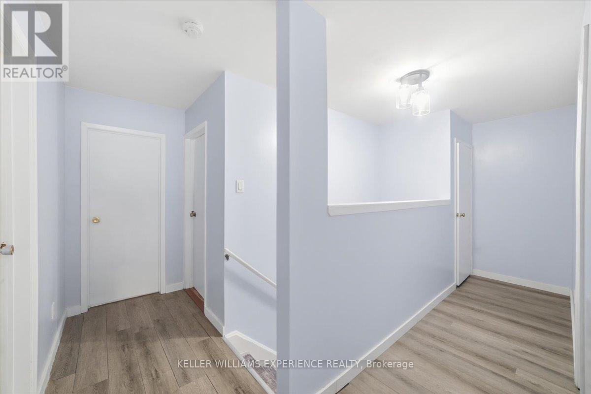 755 HAPPY VALE DRIVE - 27