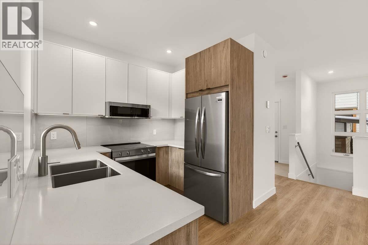 2224 Falls Street Unit# A, Nelson