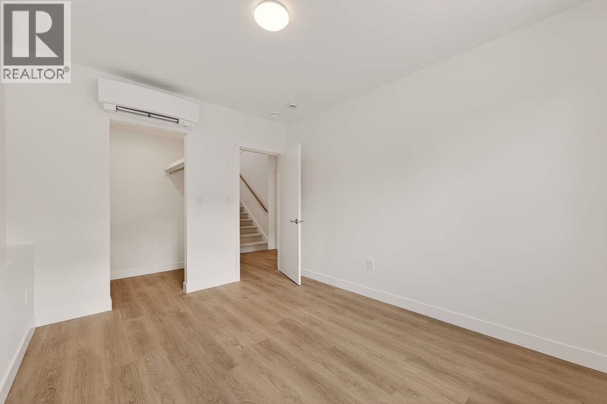 2224 Falls Street Unit# A, Nelson